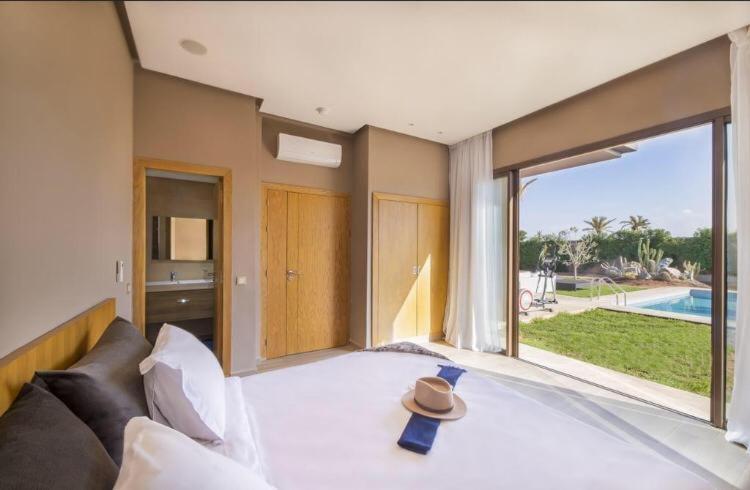Oliveri * Marrakesh