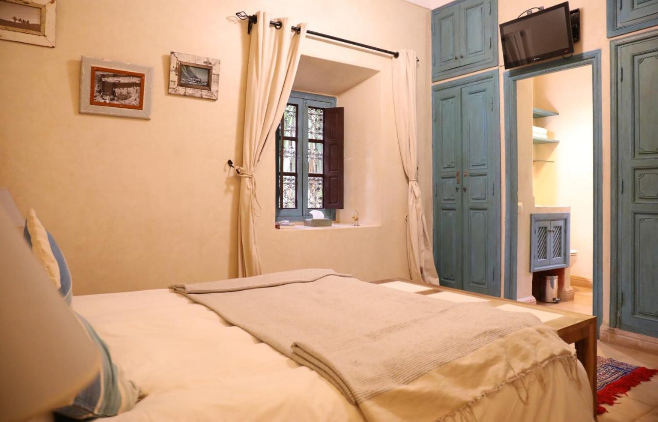 Le Perroquet Bleu Maison d'hôtes