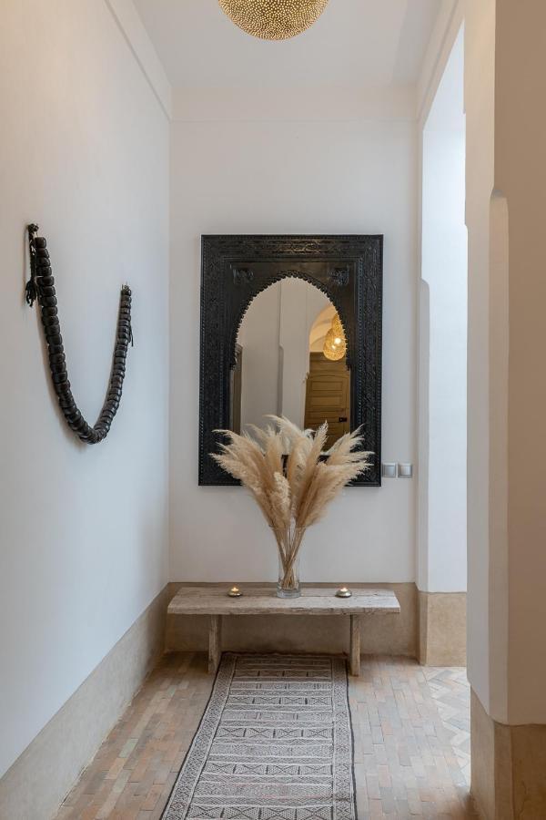 Louhou Guest house