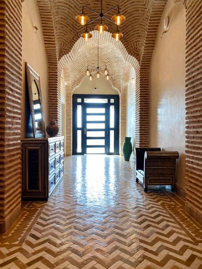 Villa Spacious With Private Pool In Marrakech And Mountain Views