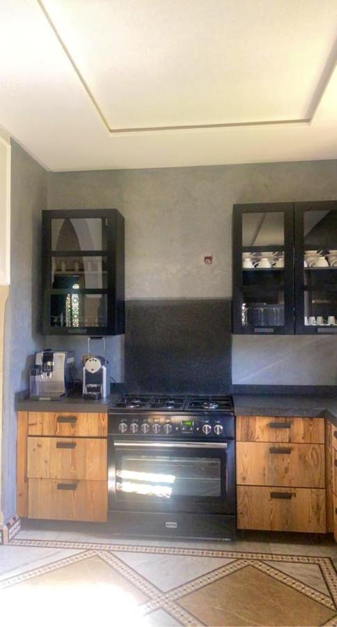 Spacious With Private Pool In Marrakech And Mountain Views Marrakesh