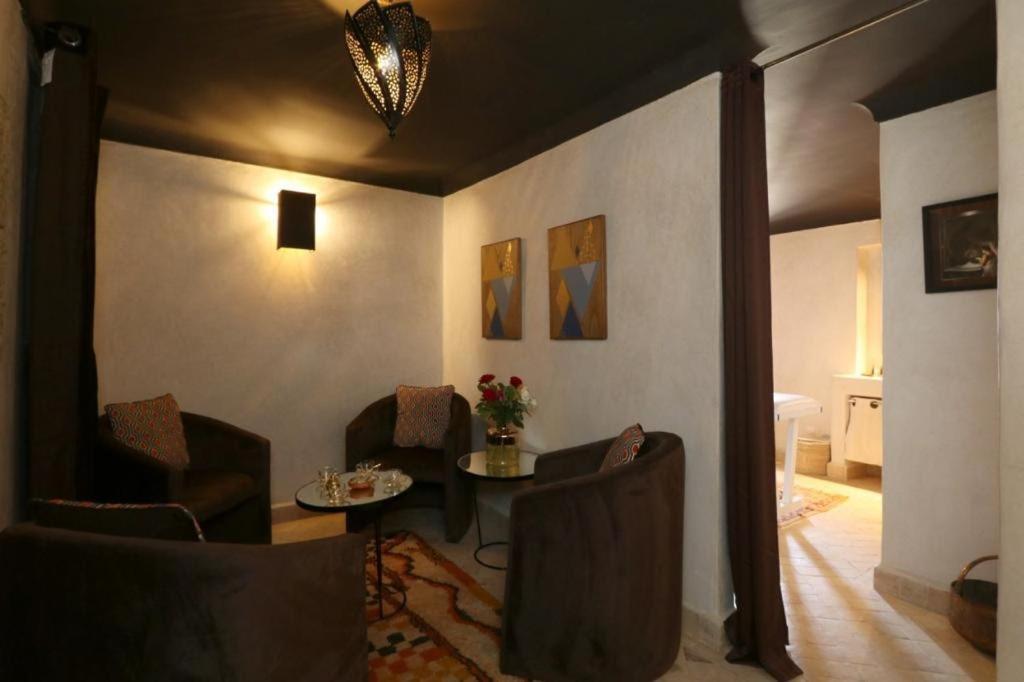 Riad103 Piscine Rooftop, Jacuzzi&hammam *