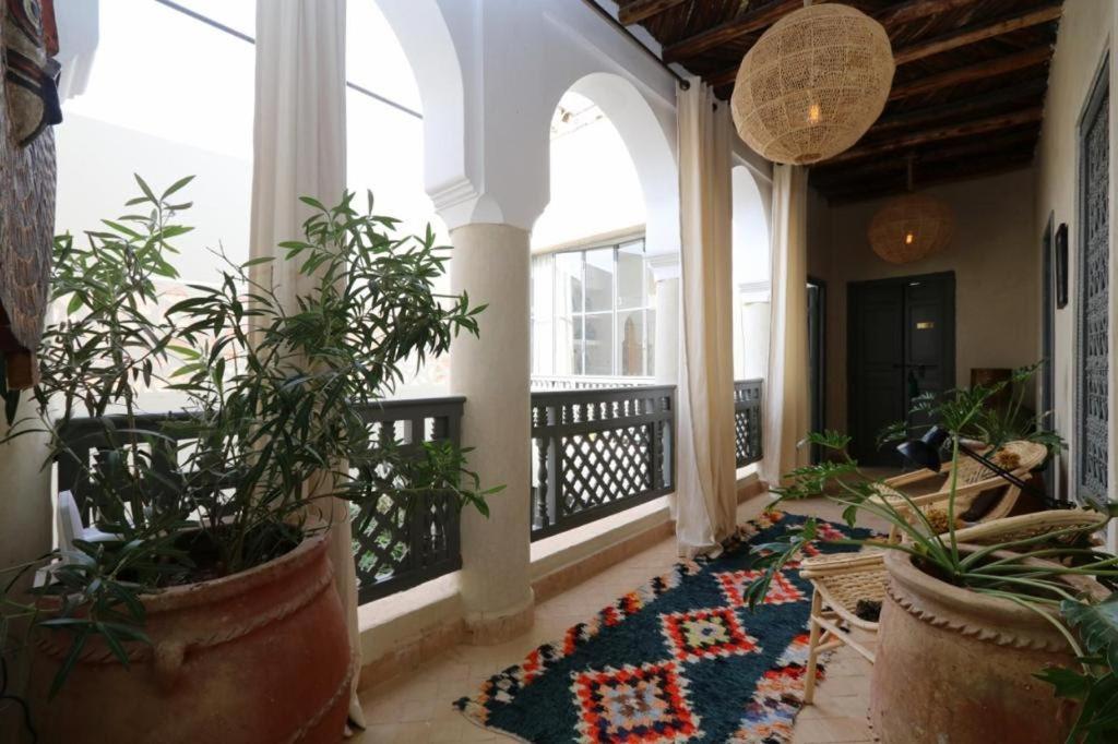 Riad103 Piscine Rooftop, Jacuzzi&hammam Riad