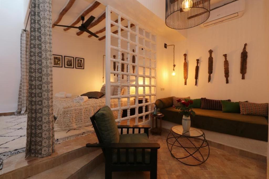 Riad103 Piscine Rooftop, Jacuzzi&hammam *