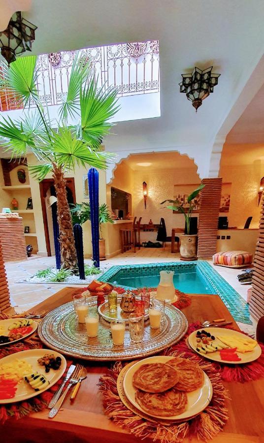 RIAD DAR-CACTUS-BLEU, un écrin dans la médina Hébergement de vacances *