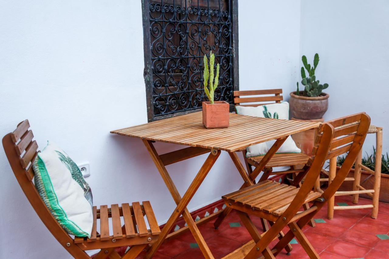 Bed & Breakfast Dada Mouss & 3*