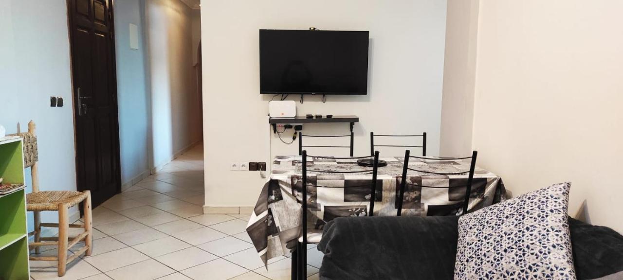 Apartment Bright Air Conditioned Near Center Marrakesch