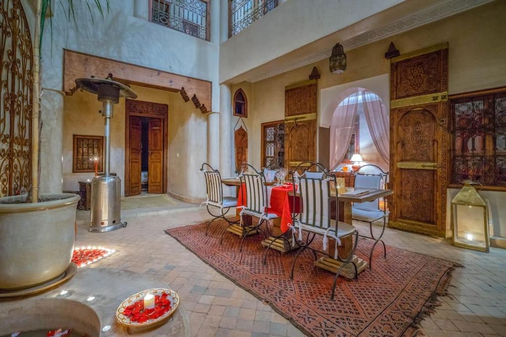 Jaune Safran En Exclusivite * Marrakesh