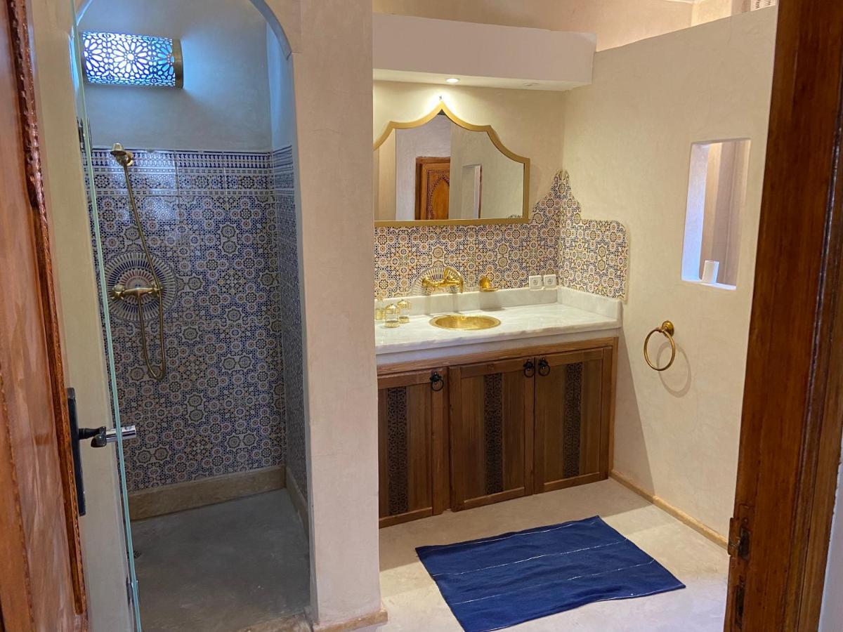 Scil De Luxe, Piscine Chauffee, 3 Suites, Hamam, Jacuzzi Exterieur, Salle De Sport, Vue Sur L'atlas, Parkings Prive, Pas De Vis A Vis !
