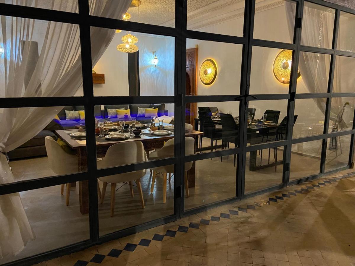 Villa Scil De Luxe, Piscine Chauffee, 3 Suites, Hamam, Jacuzzi Exterieur, Salle De Sport, Vue Sur L'atlas, Parkings Prive, Pas De Vis A Vis !