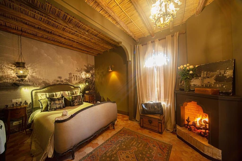 Aux Portes De Marrakech Arts&déco Avec Piscine Villa *