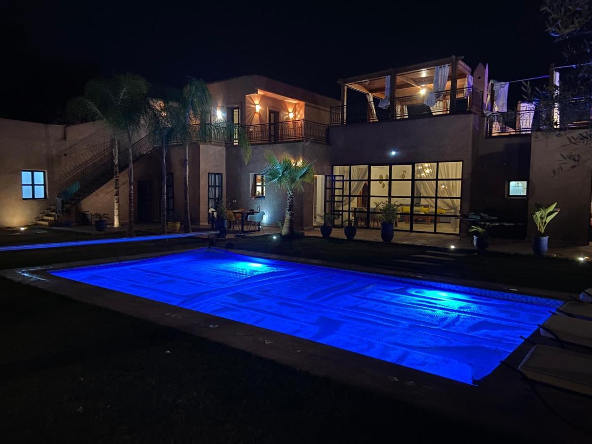 Villa Scil De Luxe, Piscine Chauffee, 3 Suites, Hamam, Jacuzzi Exterieur, Salle De Sport, Vue Sur L'atlas, Parkings Prive, Pas De Vis A Vis ! Marrakesh