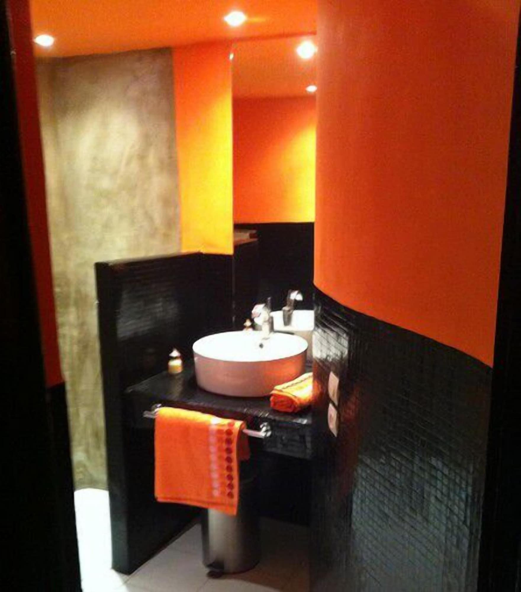 Palais Azukar Hotel 3*
