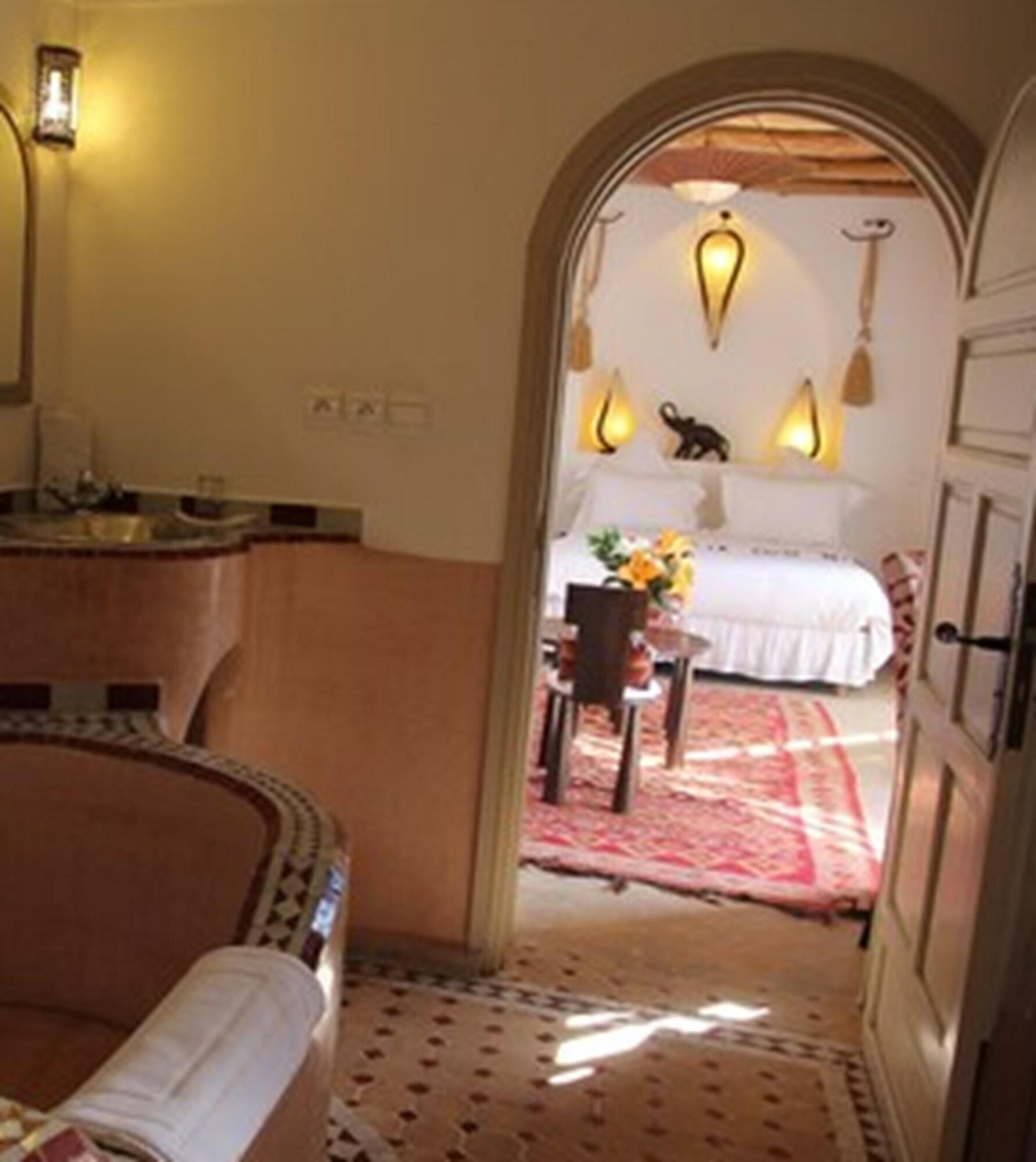 Clementine Riad 3*