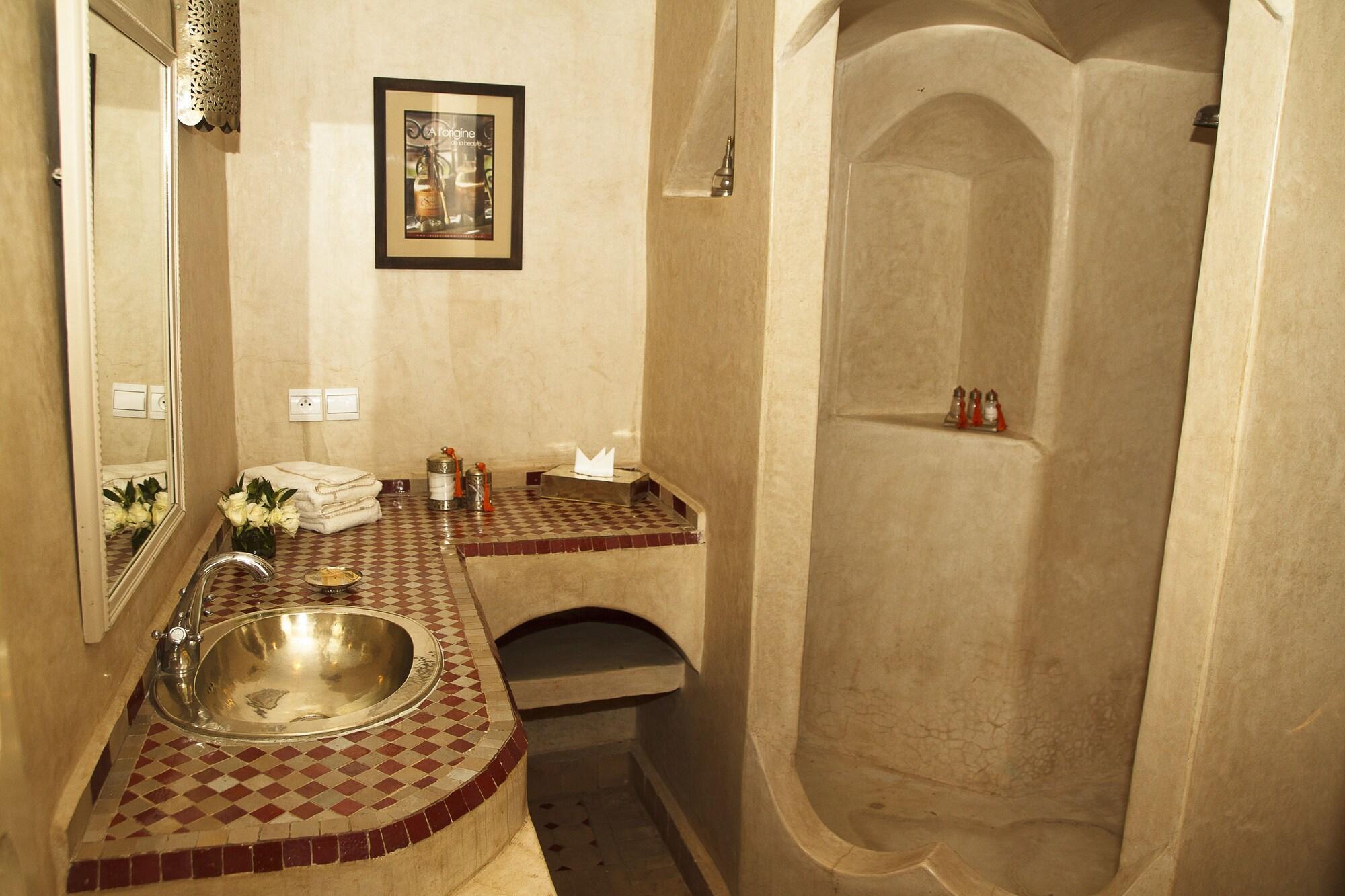 Clementine Riad 3*