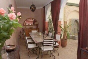 Bed & Breakfast Petit Karmela 3*