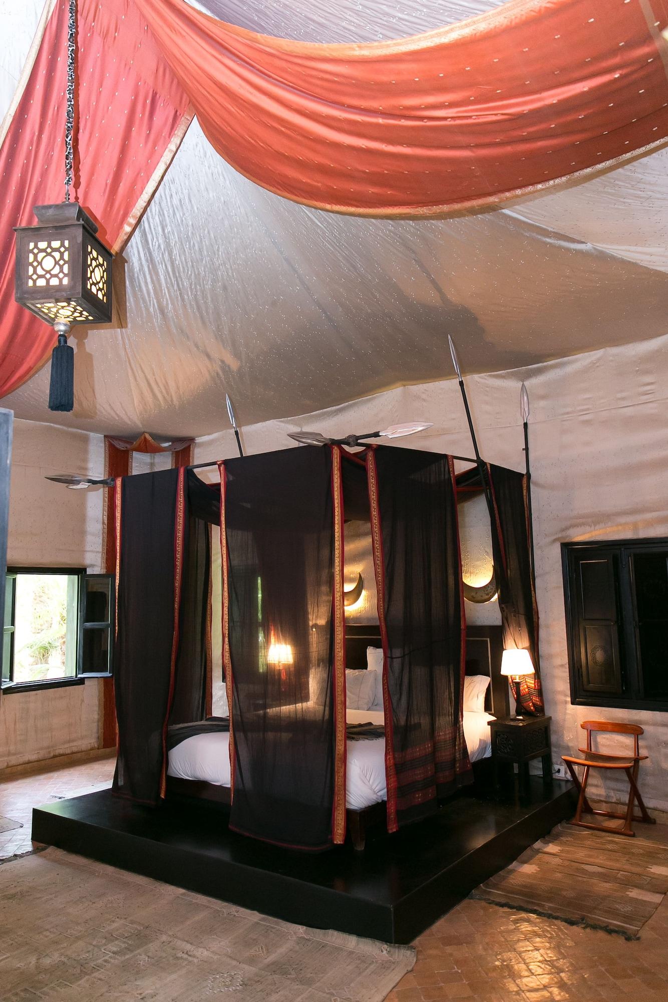 Lodge K