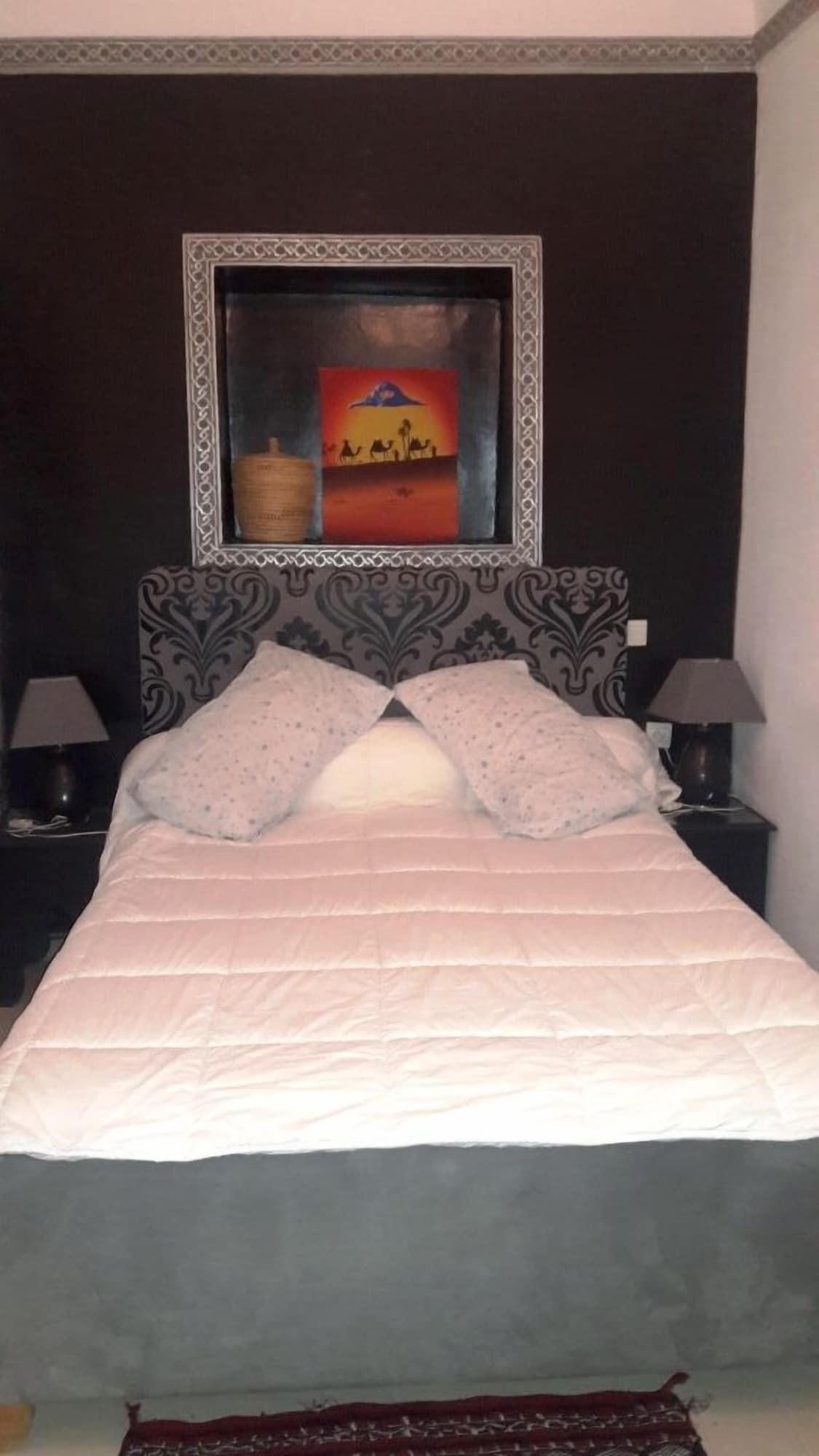 Bed & Breakfast Dar Boutouil 3*