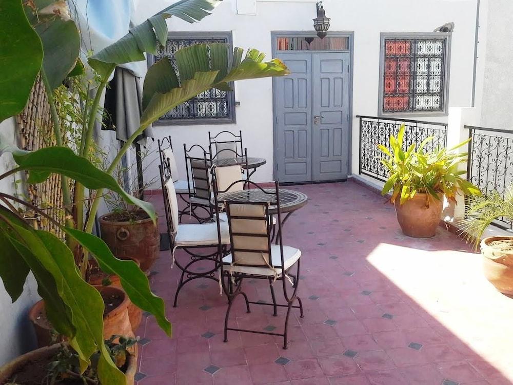 Dar Boutouil Bed & Breakfast Marrakesh