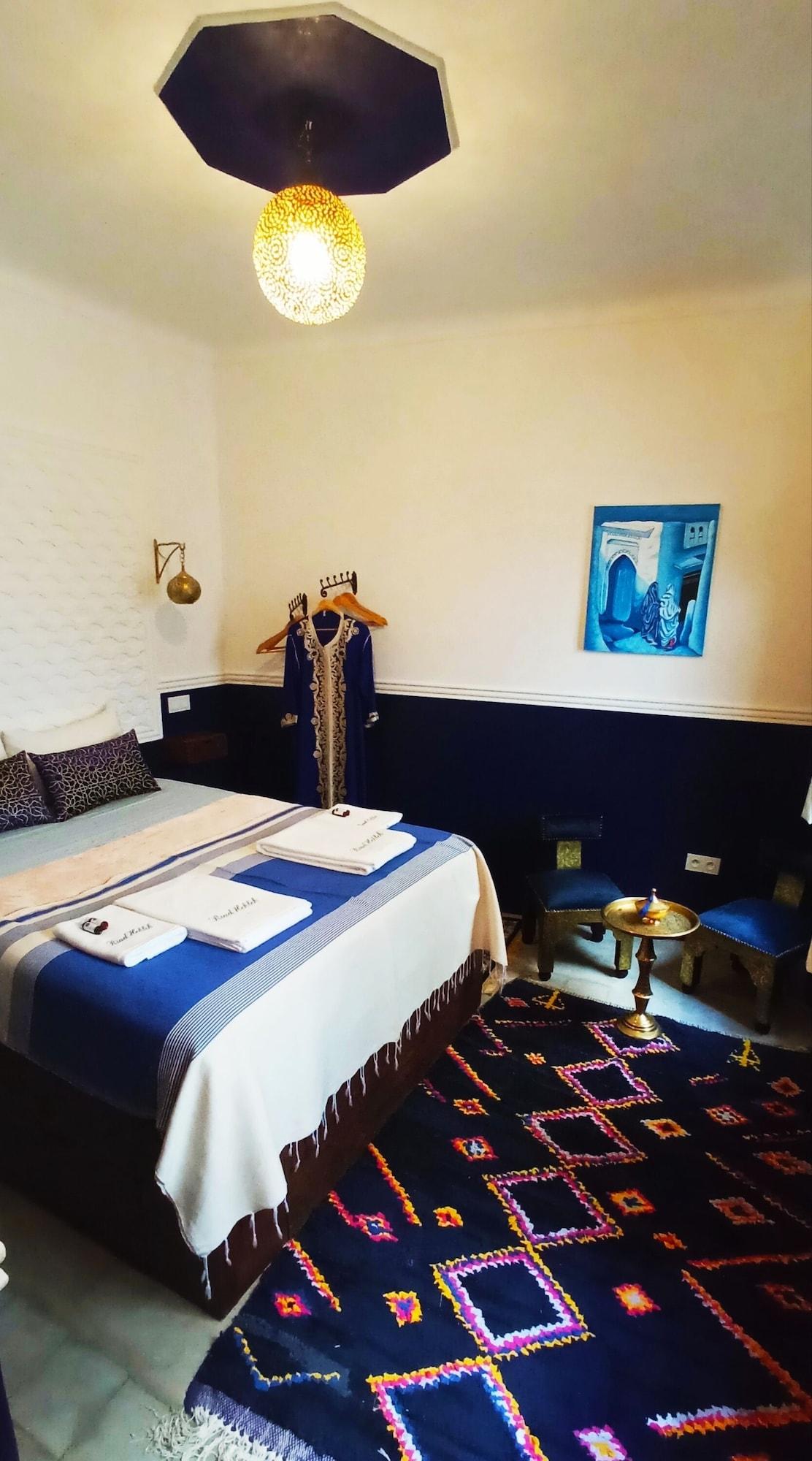 Heklek Riad 3*
