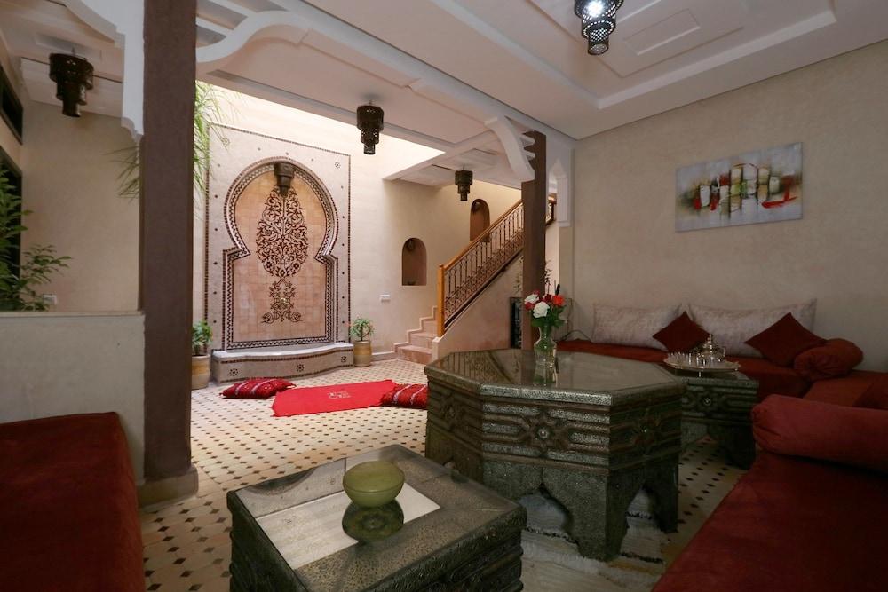 Elite Riad 3*