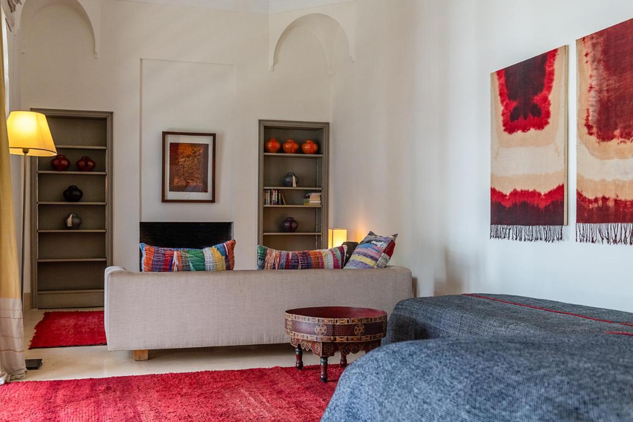 Talaa12 Riad