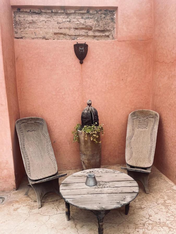 Riad 144