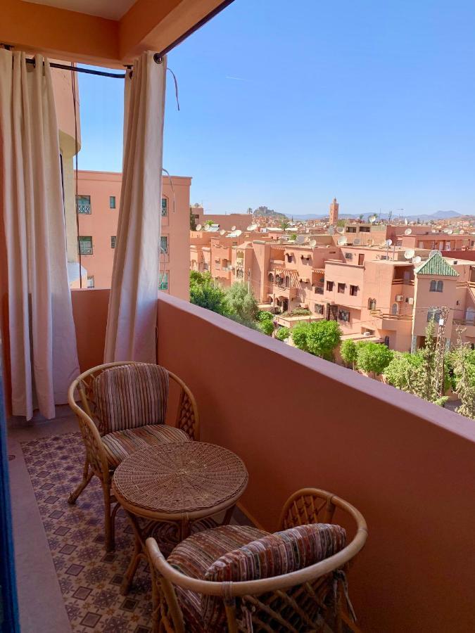 Appartement Moderne, Lumineux & Spacieux Avec Balcon -central -wifi-smart Tv-clim *