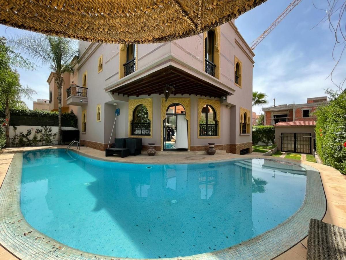 Villa Superbe - Piscine - Hammam - Jacuzzi - Cinema Marrakesh
