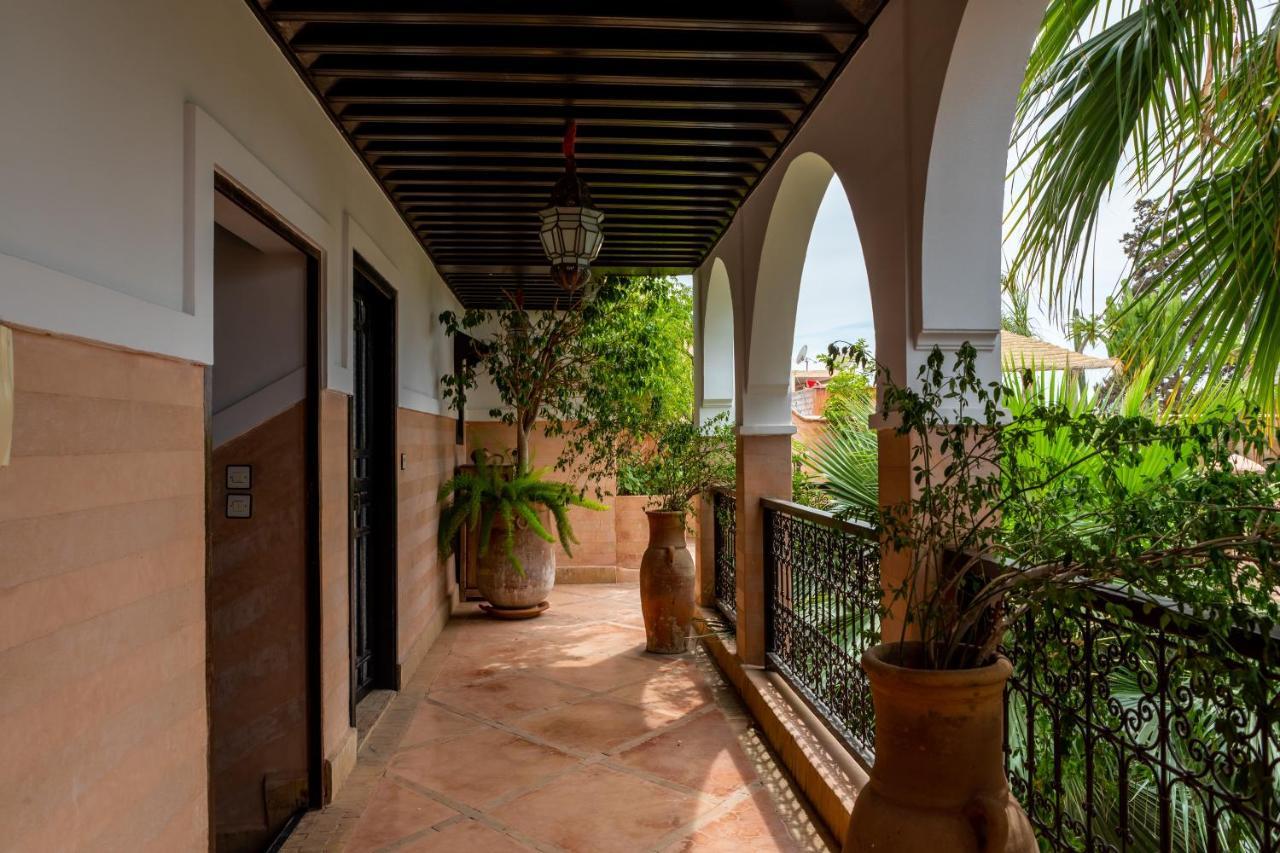 Espoir, De Charme En Exclusivite Dans La Medina De Marrakech Riad 2*