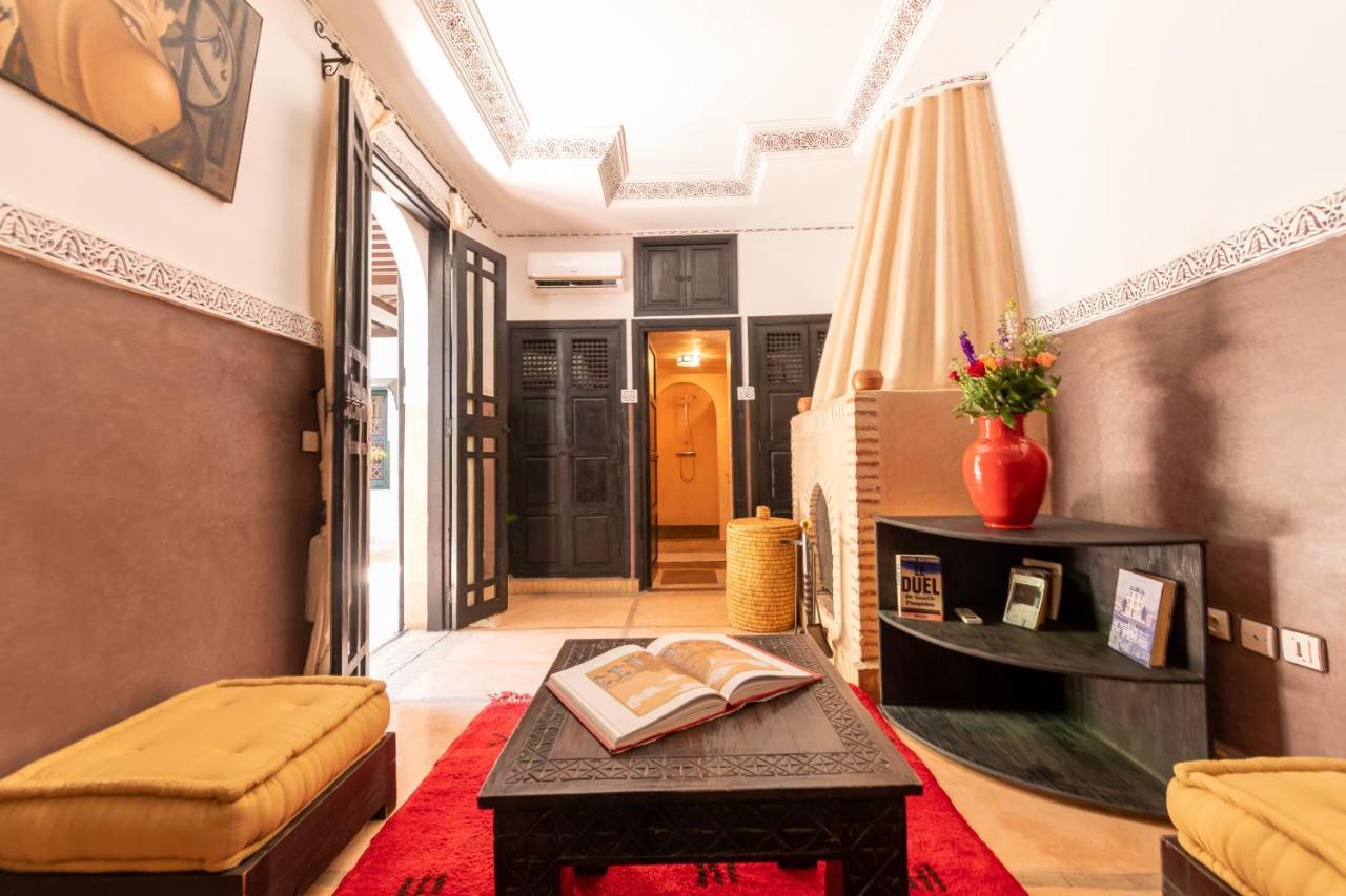 Espoir, De Charme En Exclusivite Dans La Medina De Marrakech Riad 2*