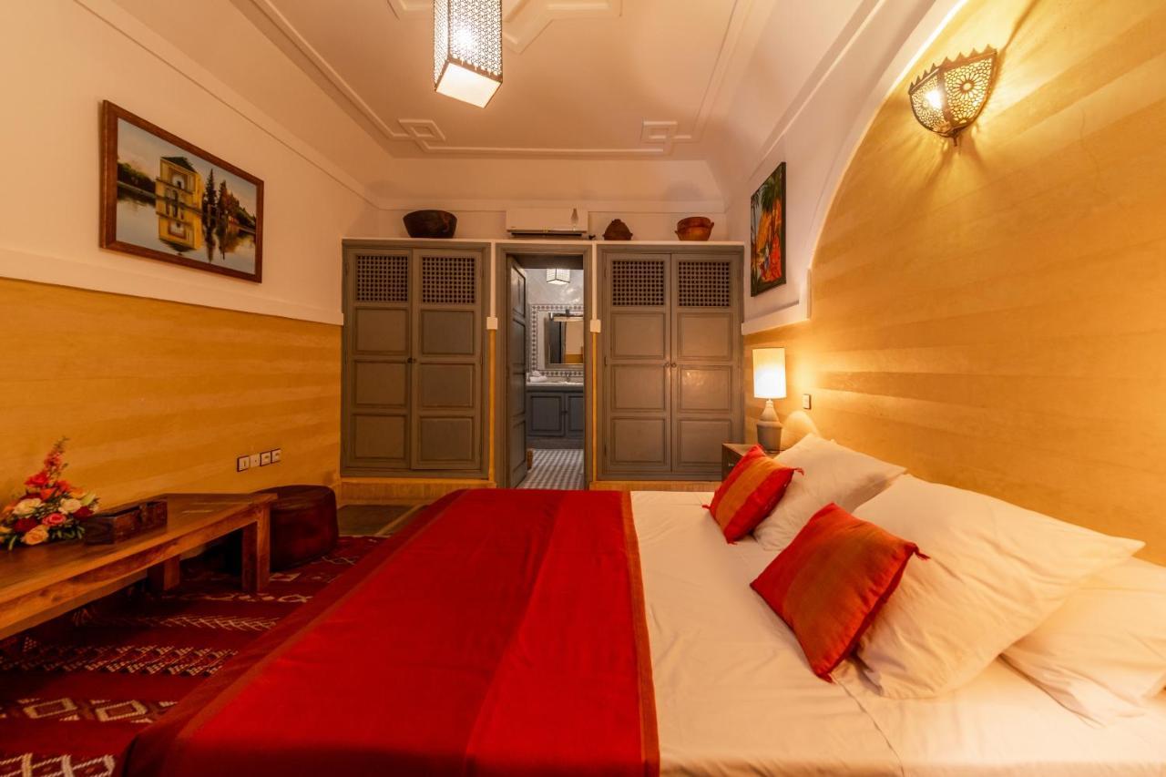 Riad Espoir, De Charme En Exclusivite Dans La Medina De Marrakech 2*
