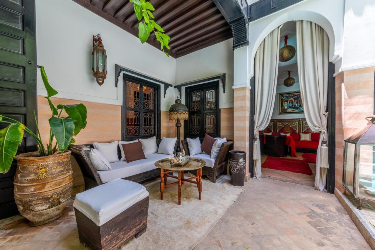 Espoir, De Charme En Exclusivite Dans La Medina De Marrakech Riad 2*