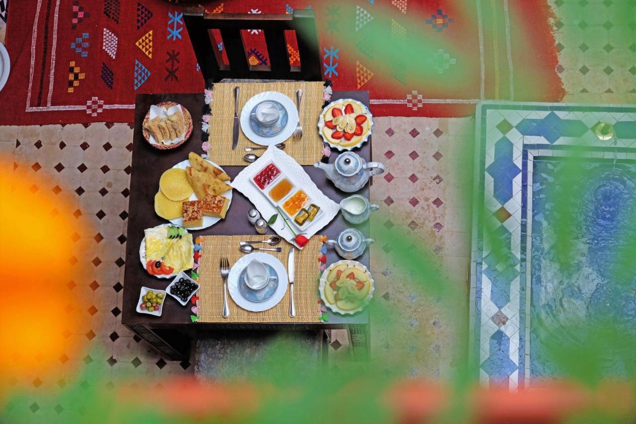 Couette-café Zanouba 3*