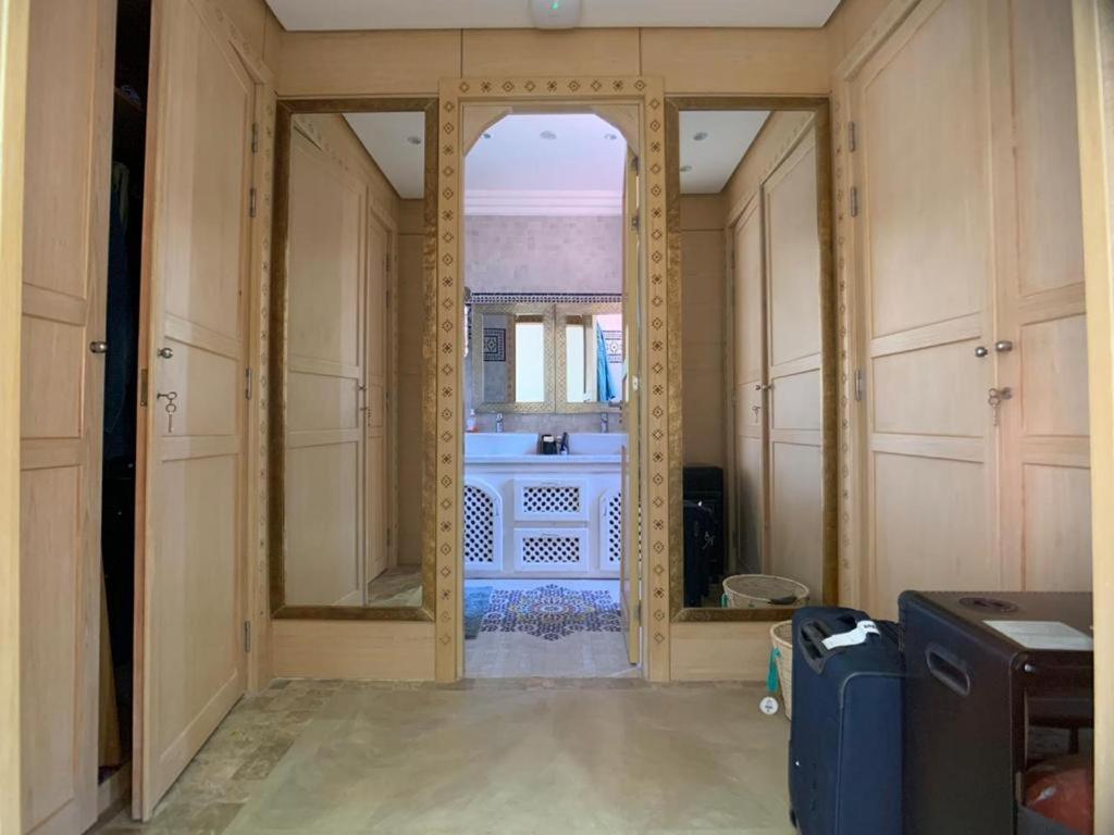 Luxury Waky Beach Golf And Water Ski With Private Pool Villa Marrakesch