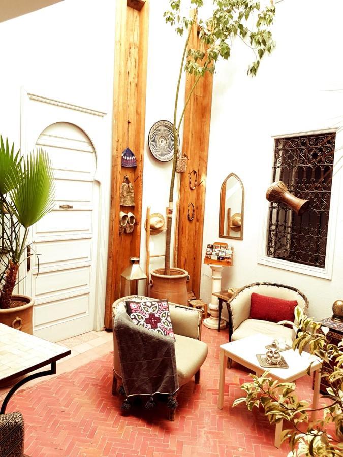 Riad Laly Tourisme Eclaire Le Bijou De La Medina Marrakesch