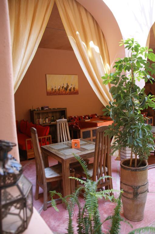 Azenzer Riad