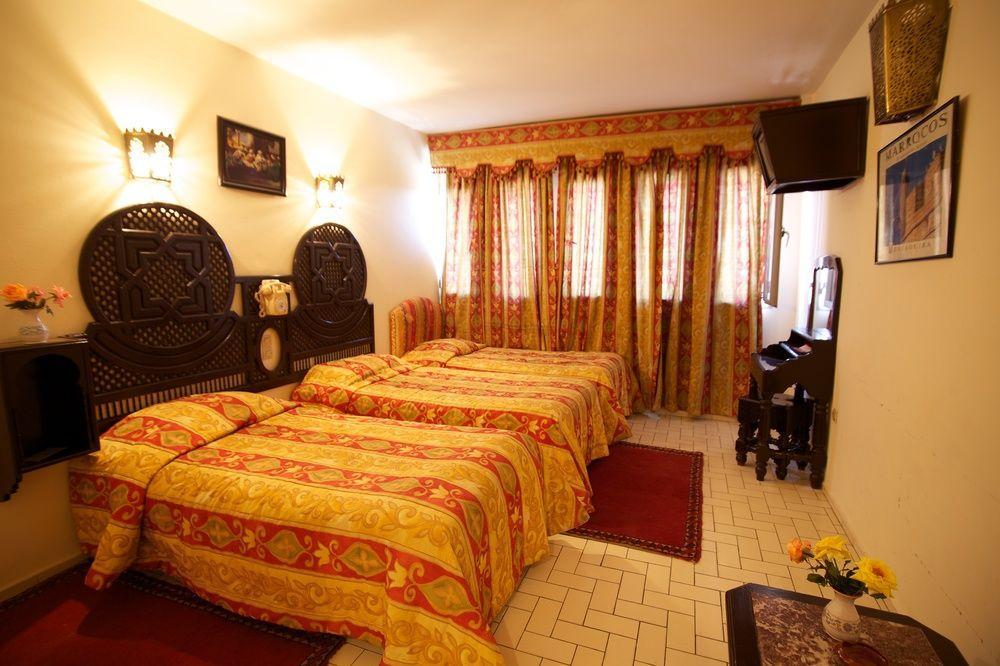 Amalay Hotel 3*