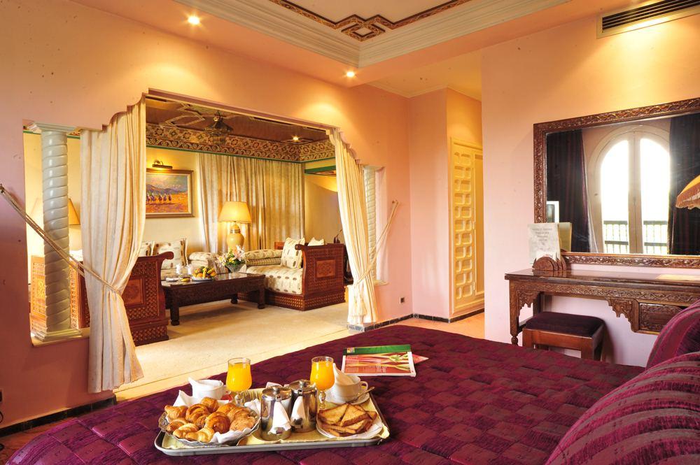 El Andalous Lounge &