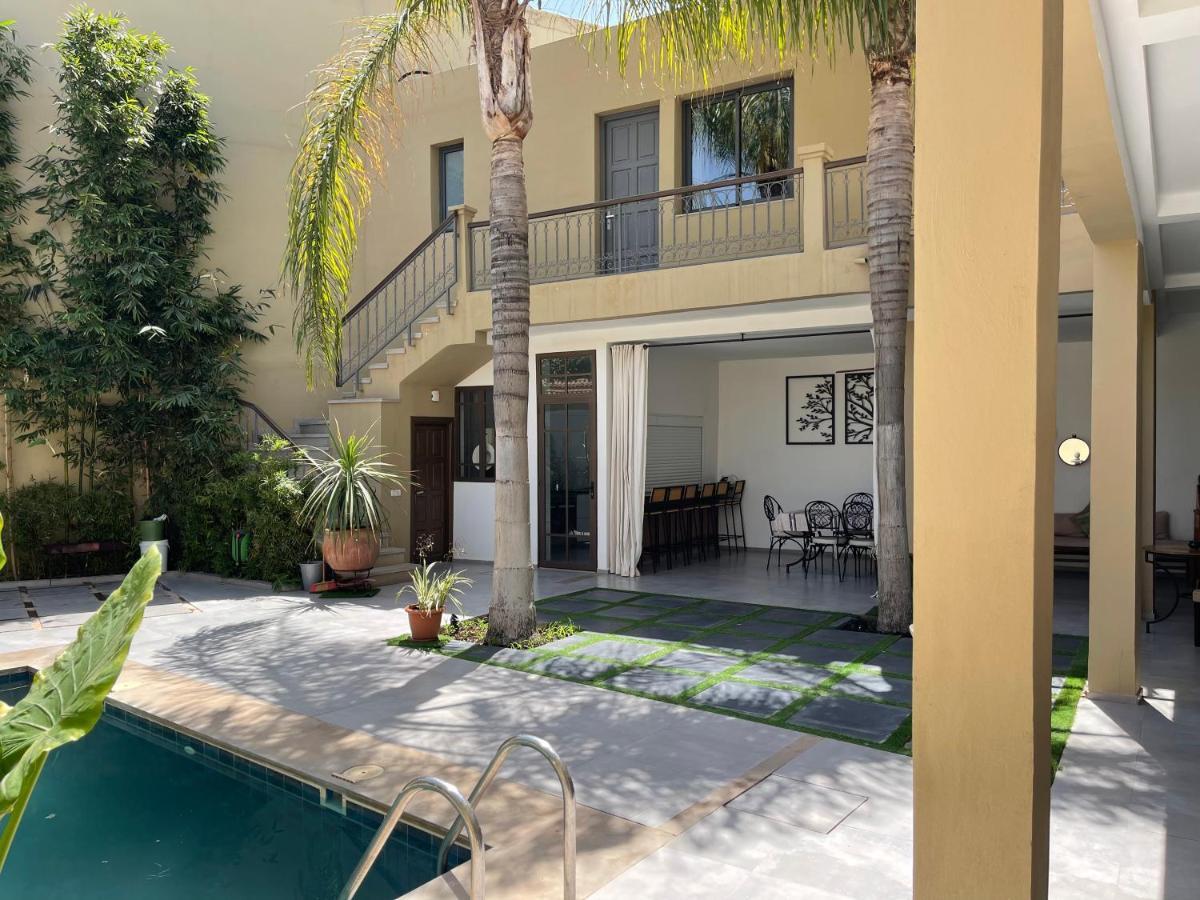 Villa 6 Suites