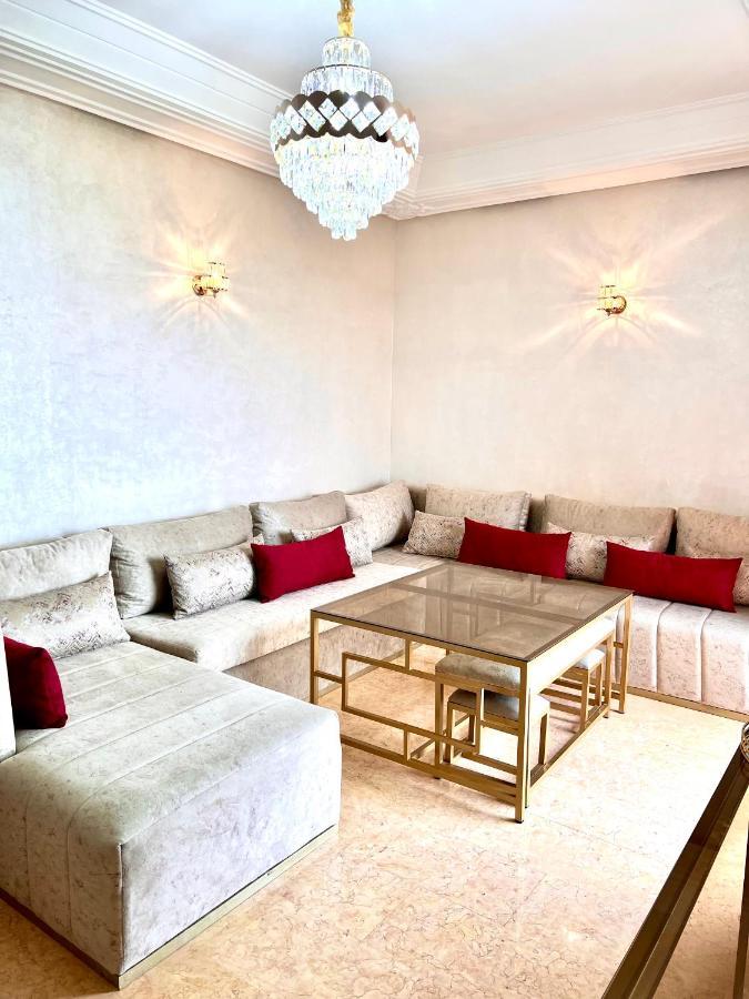 Sublime Dans Prestigieuse * Marrakesh