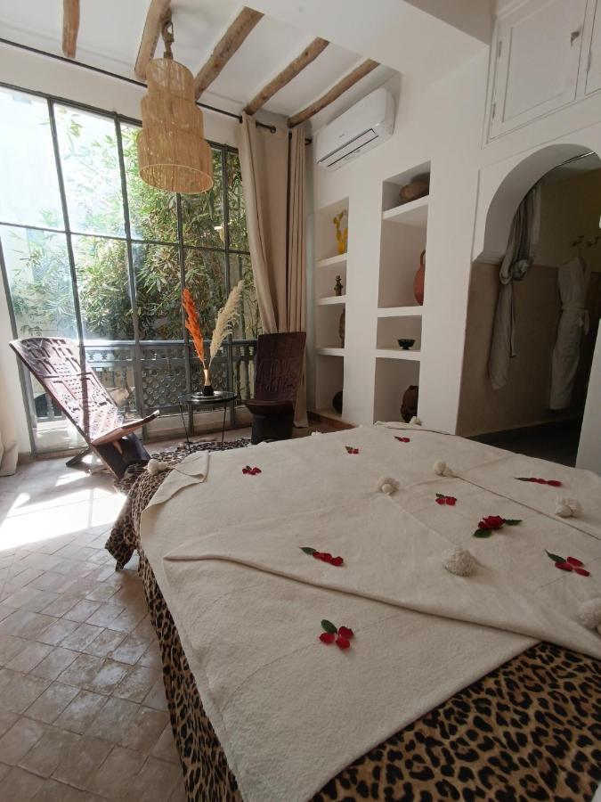 103 Medina Pool And Hammam Riad *
