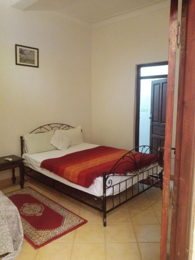 N12 Chennaoui House *