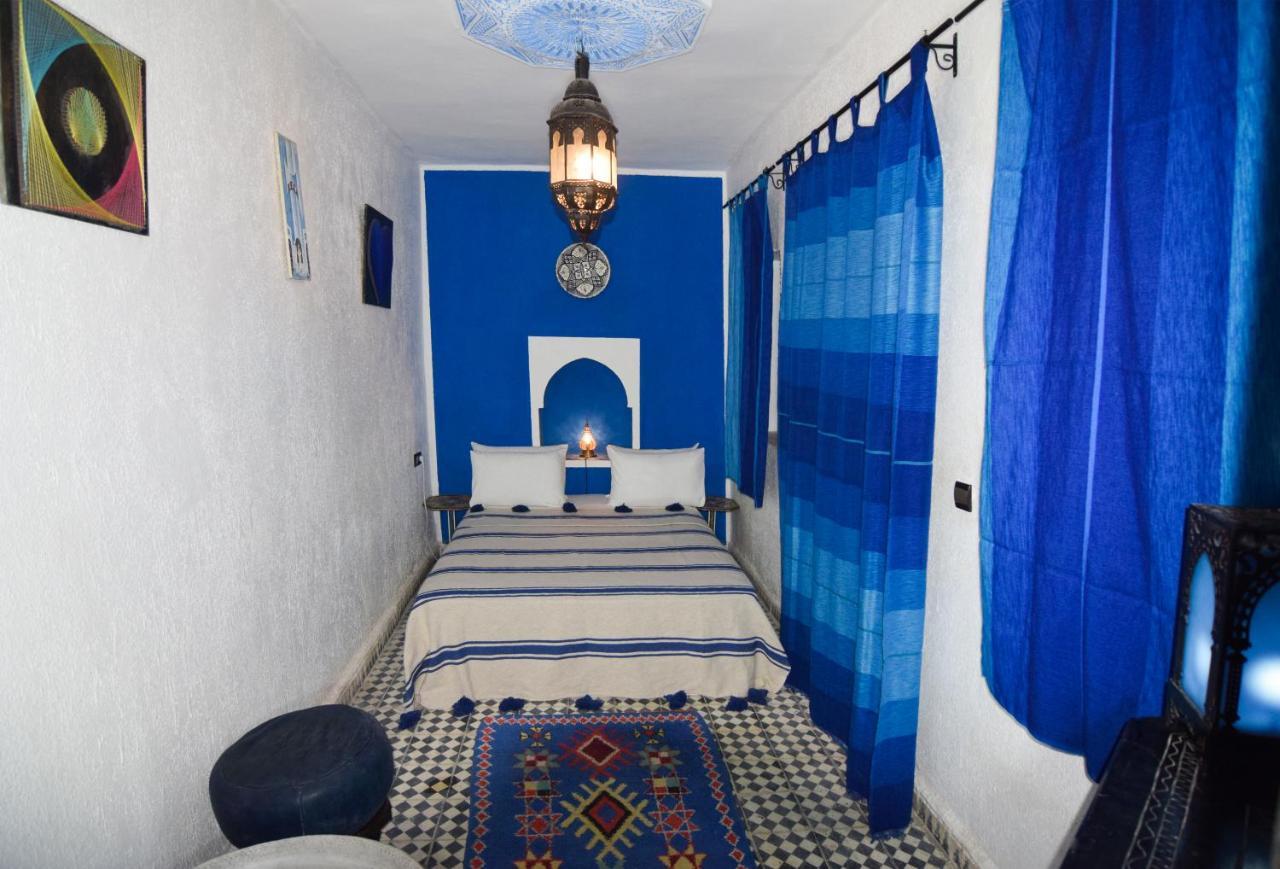 Vis Ta Vie Riad *