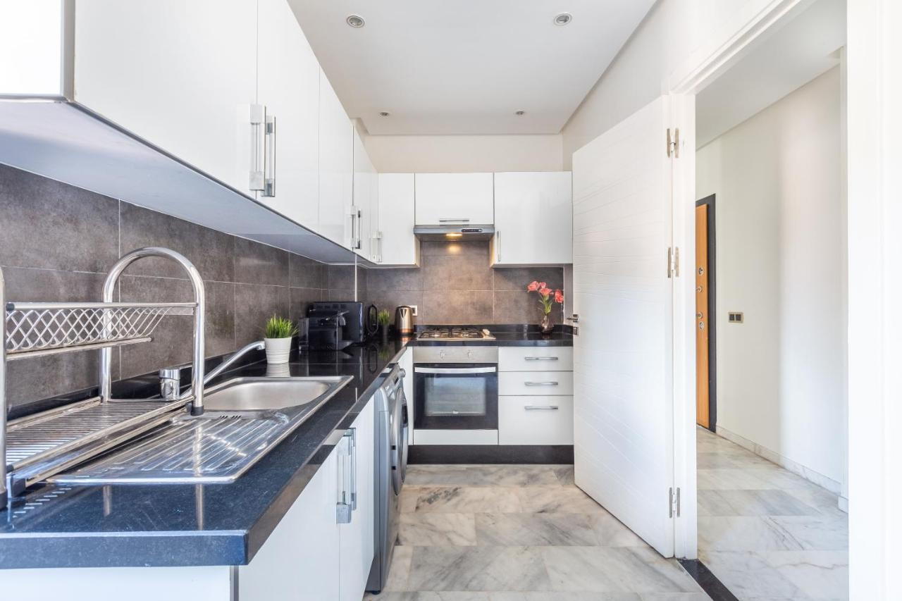 Great Location Luxury *