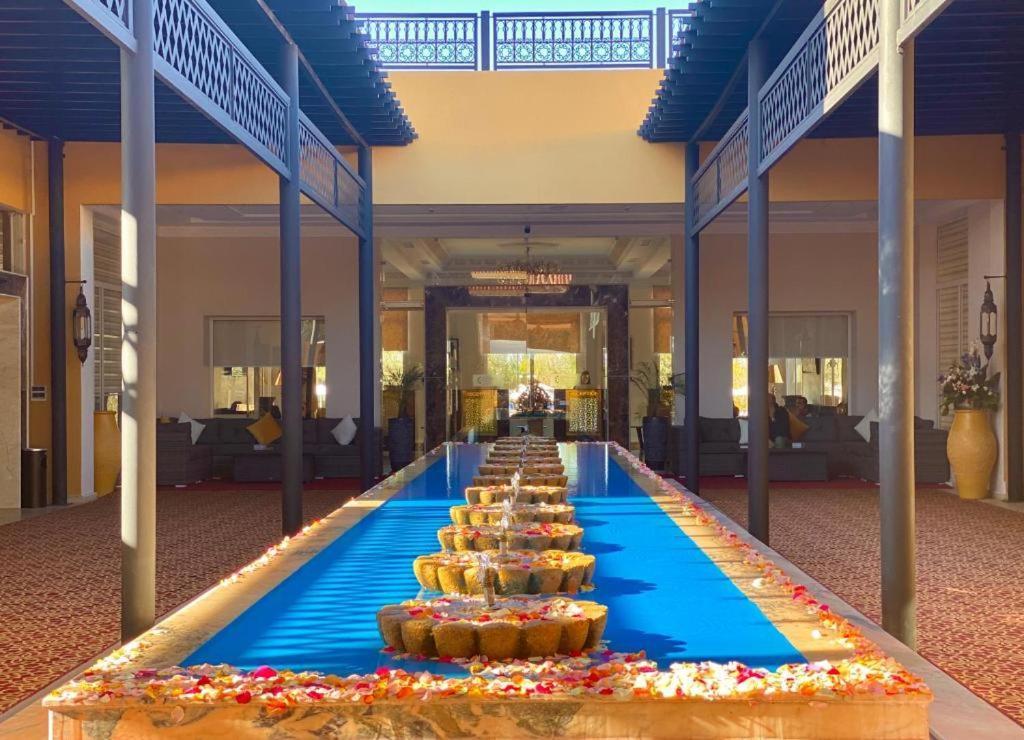 Lux Hotel