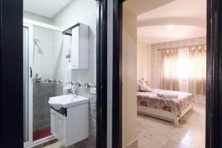 Appartement Studio Au Centre Wifi Clim *
