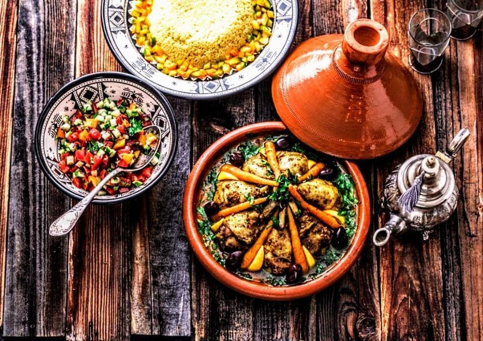 Espoir, De Charme En Exclusivite Dans La Medina De Marrakech Riad 2*