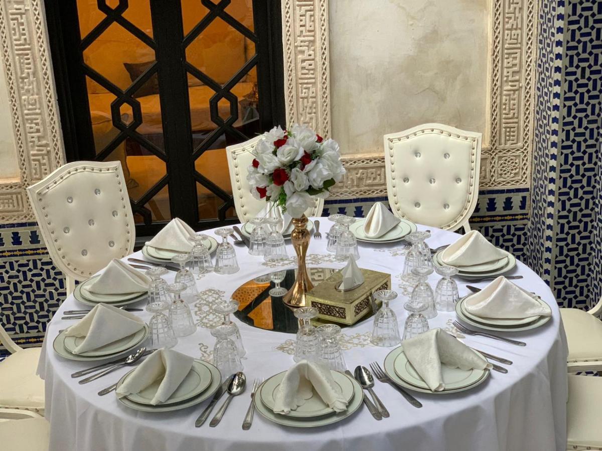 Pensión Zouhour 3*