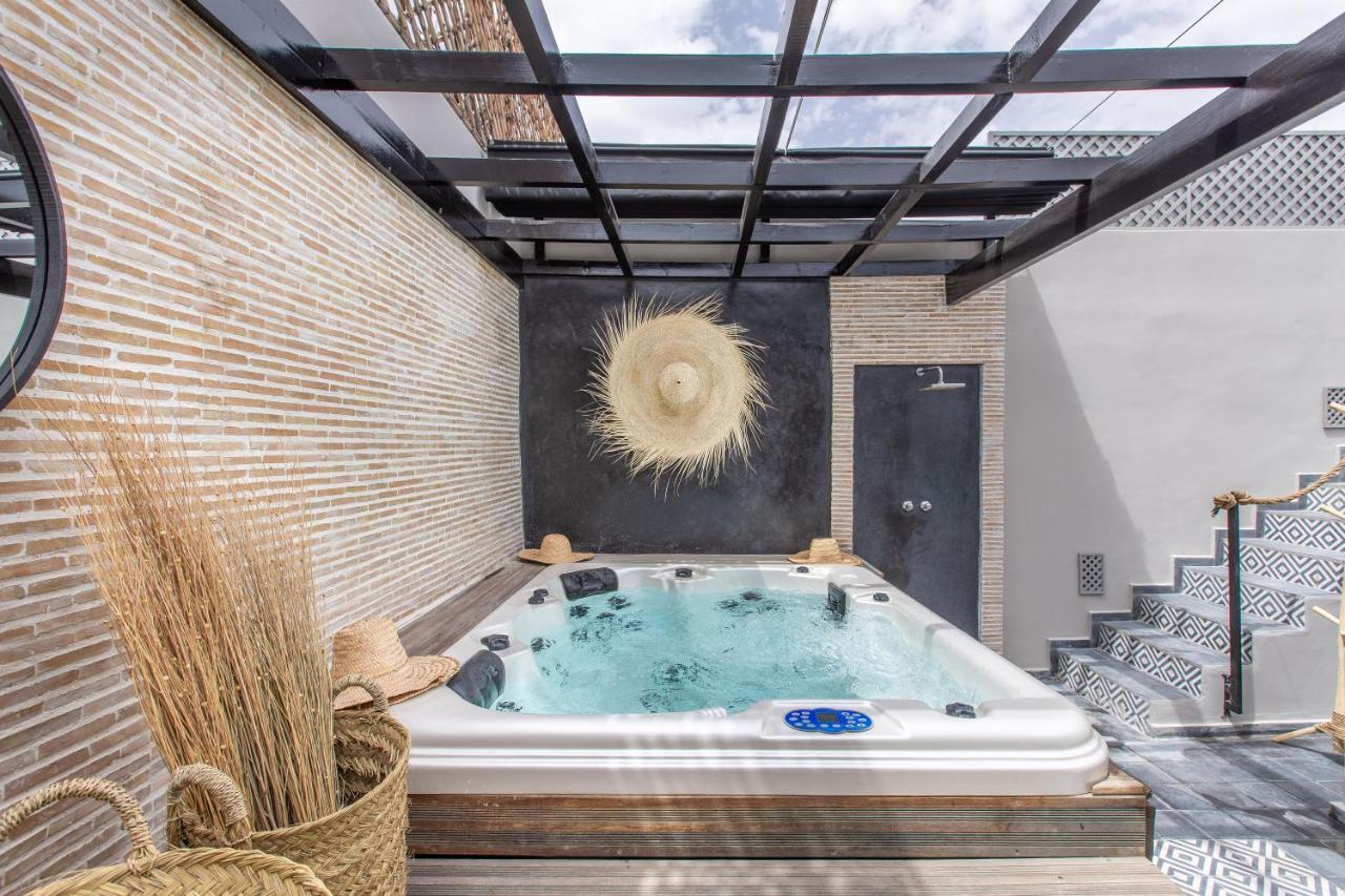 Princesse Des Sables- Jaccuzzi& Spa-breakfast Riad